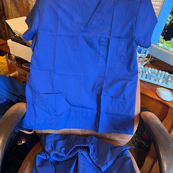 JUST LOVE Other - WOMEN'S SIZE LARGE JUST LOVE MEDICAL SCRUBS ROYAL BLUE SET